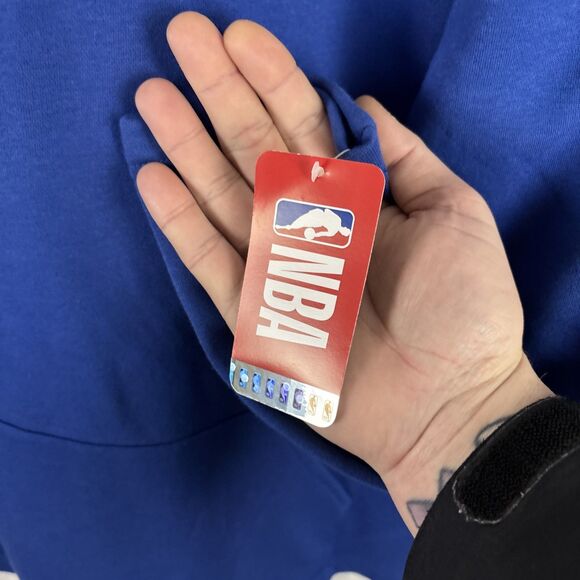 Detroit Pistons NBA Hoodie Sz Large Gray Blue Pullover Sweatshirt NWT Licensed - Picture 3 of 6